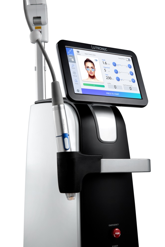 ▲유럽 CE 승인된 ‘루트로닉 지니어스'(루트로닉)