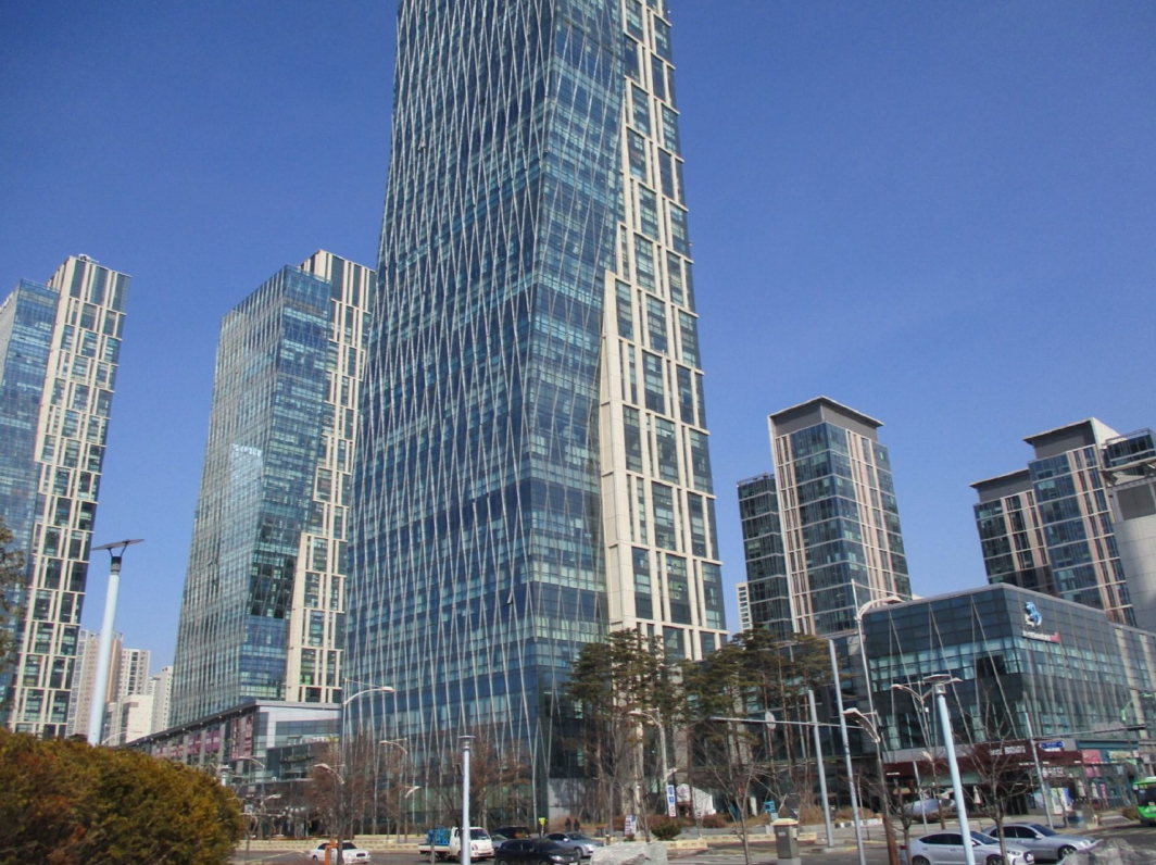 ▲인천 연수구 송도동 23-4 더샵센트럴파크2(사진=지지옥션)