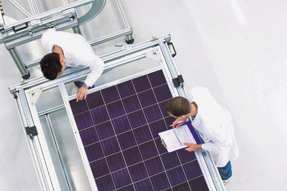 ▲한화큐셀의 연구개발 현장 모습(사진 제공=한화큐셀)