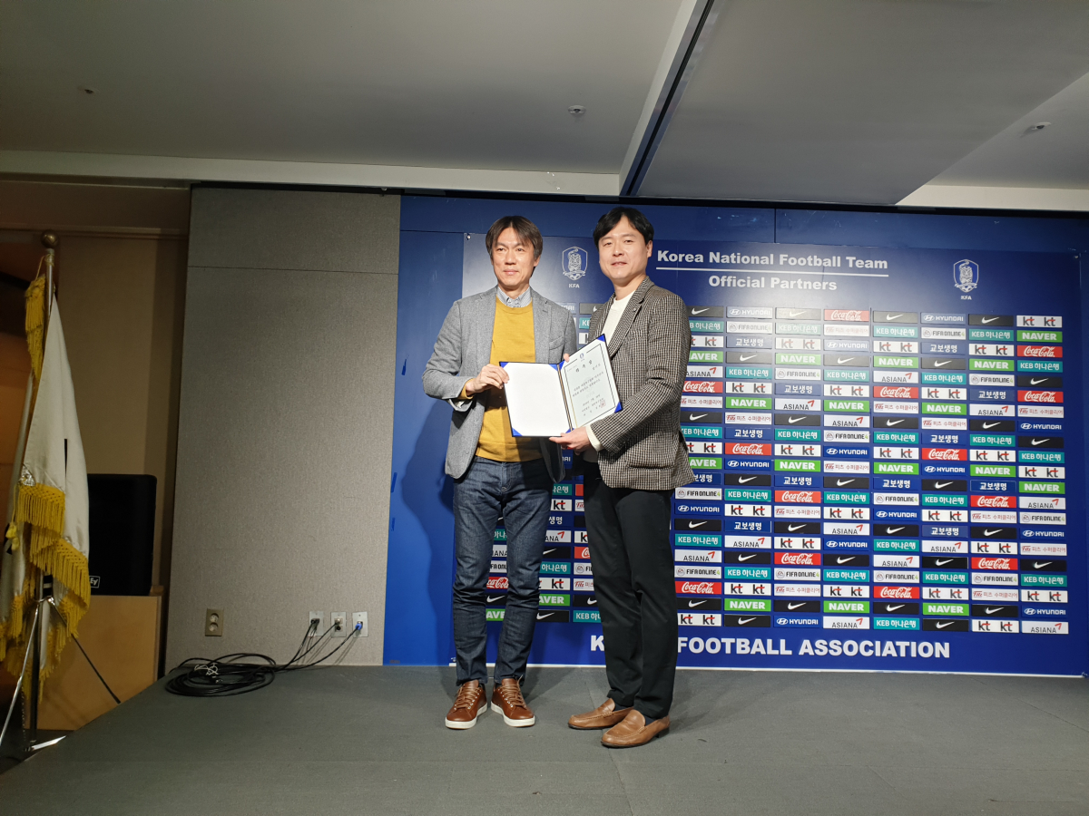 ▲고려대학교 안암병원 정형외과 장기모 교수, 대한민국 축구 국가대표팀 주치의 선임(고대 안암병원)