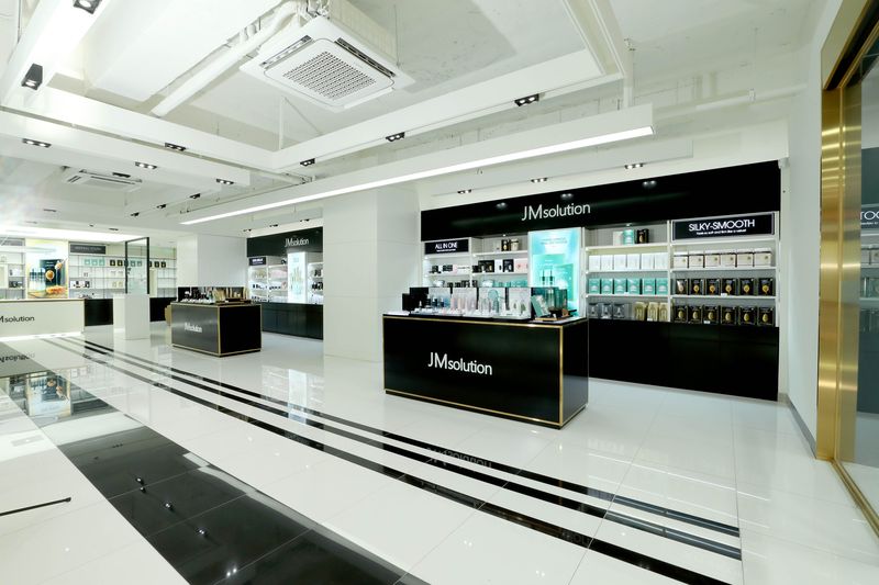 ▲서울 명동에 있는 JM솔루션 매장 전경. 블룸버그