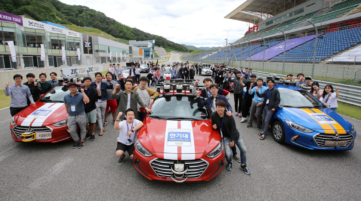 ▲레이싱 트랙은 다양한 안전운전 체험은 물론 대학생들의 자율주행차 경연장이 되기도 한다. 사진제공=현대자동차