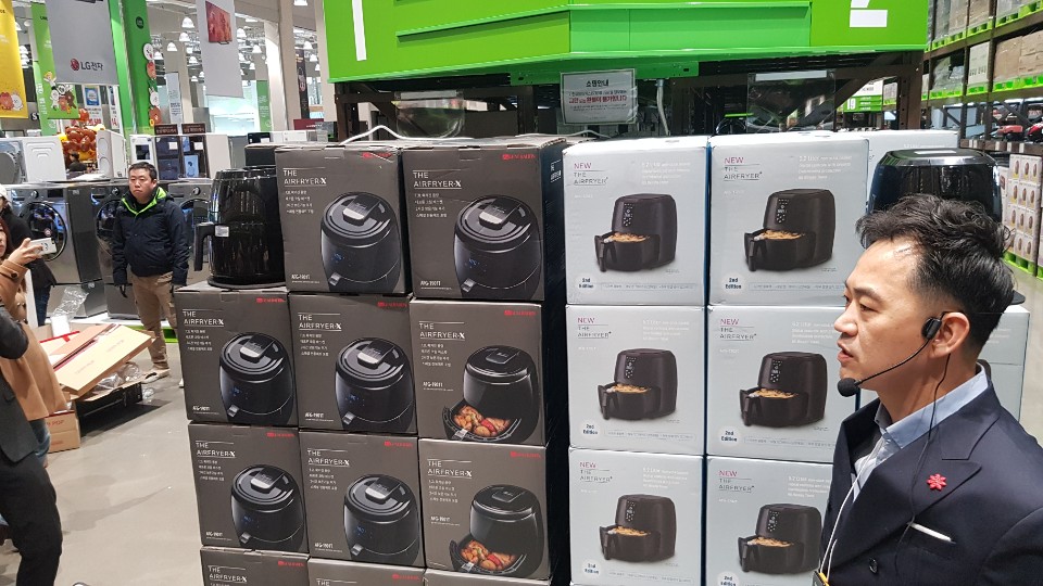 ▲7.2리터 에어프라이어기 (남주현 기자 jooh@)