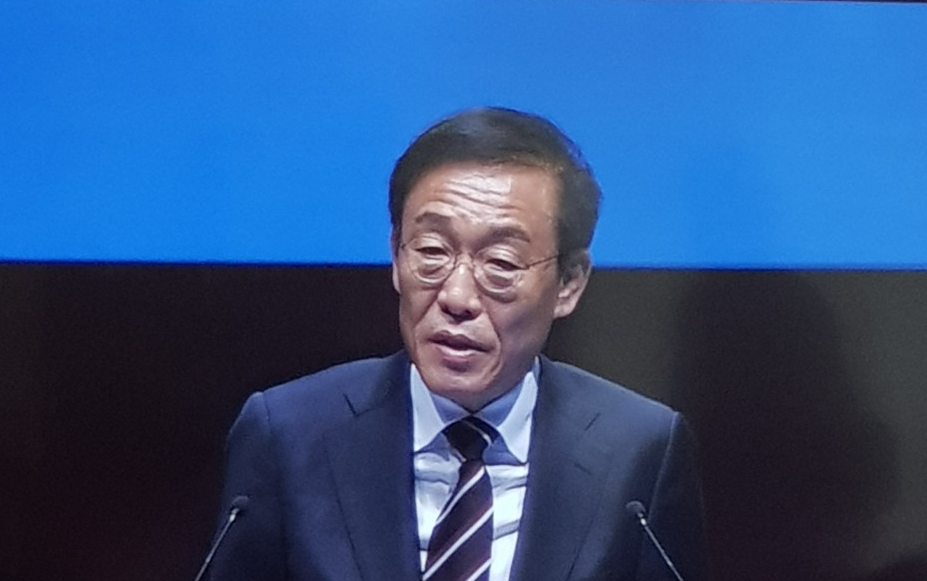 ▲김기남 삼성전자 대표이사 부회장이 20일 오전 서초사옥에서 열린 주주총회에서 인사말을 하고 있다.(송영록 기자 syr@)