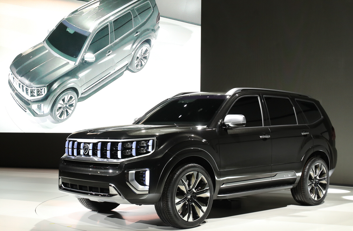 ▲기아차 모하비 마스터피스. 콘셉트카를 지향했으나 사실상 올 하반기에 선보일 모하비 부분변경 모델의 디자인을 고스란히 담았다. 연합뉴스