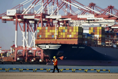 ▲중국 국가통계국이 3월 제조업 구매관리지수(PMI)가 50.5라고 발표했다. 칭다오/AP뉴시스
