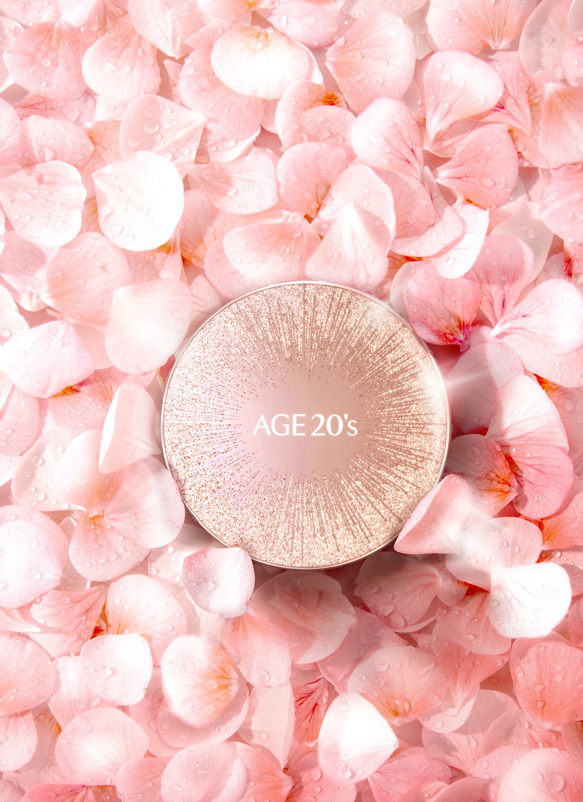 ▲AGE 20’s 에센스 커버팩트(사진제공=애경산업)