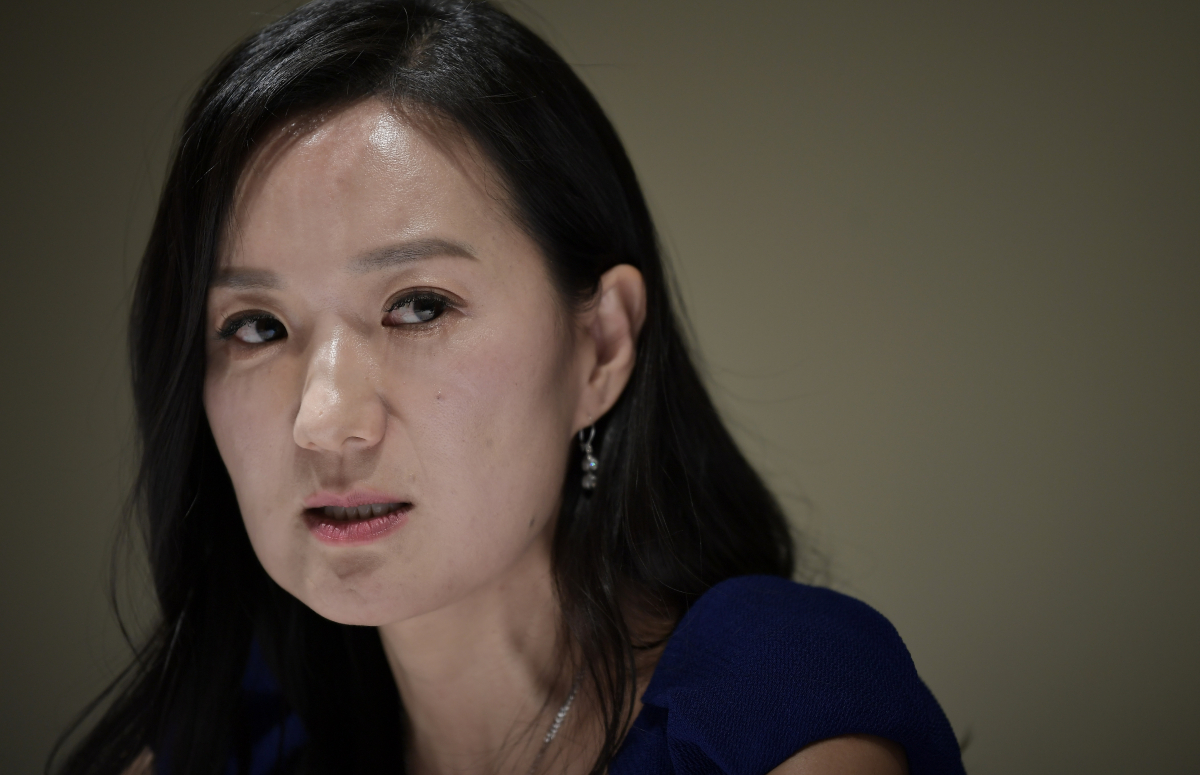 ▲제15회 세계문학상 수상자 다이엔 리가 16일 오전 서울 중구의 한 식당에서 열린 기자회견에 참석해 취재진의 질문에 답변하고 있다.(사진제공=나무옆의자)