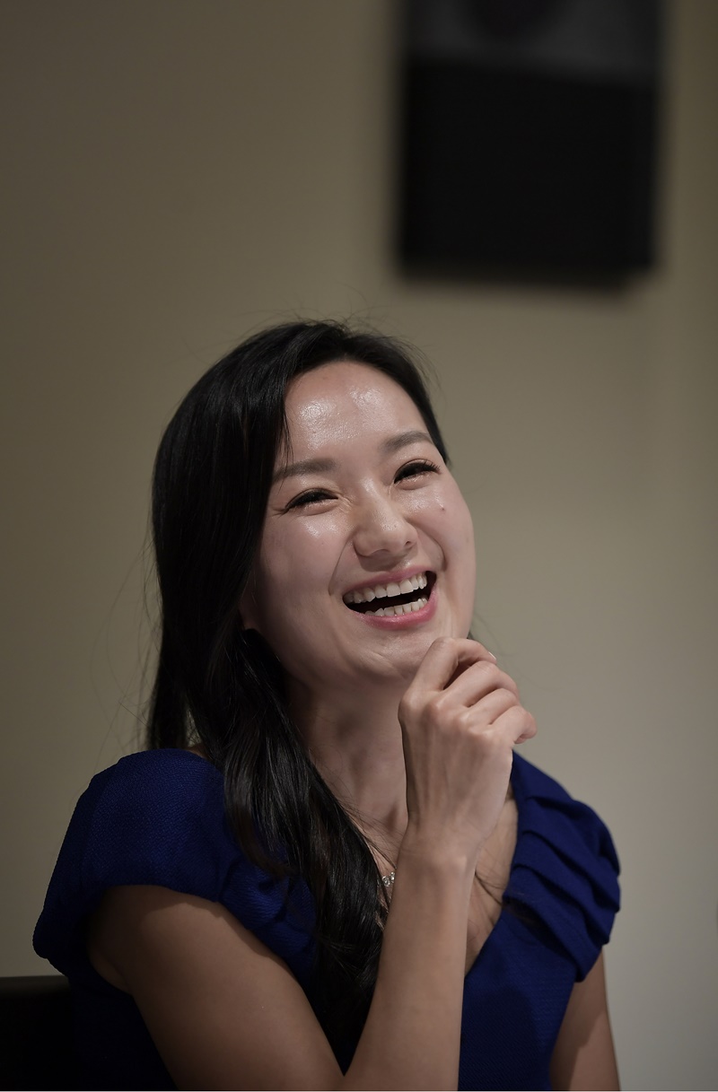 ▲소설에 대해 설명하고 있는 다이엔 리.(사진제공=나무옆의자)