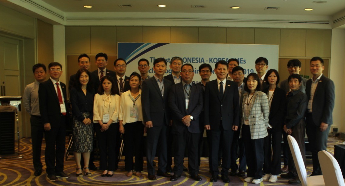 ▲중소벤처기업부와 이노비즈협회(중소기업기술혁신협회)는 23일 인도네시아 자카르타 그란멜리아 호텔에서 '2019년 제1회 한-인니 기술교류 상담회'를 열었다.(사진제공=이노비즈협회)