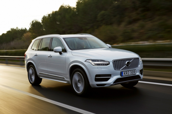 ▲The new Volvo XC90 with the T8 engine driven in Tarragona, Spain.(사진제공=볼보자동차코리아)