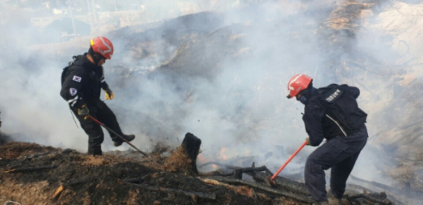 ▲산림청은 16일 대정동에서 발생한 산불 주불 진화에 성공했다고 발표했다. (사진 제공=산림청)