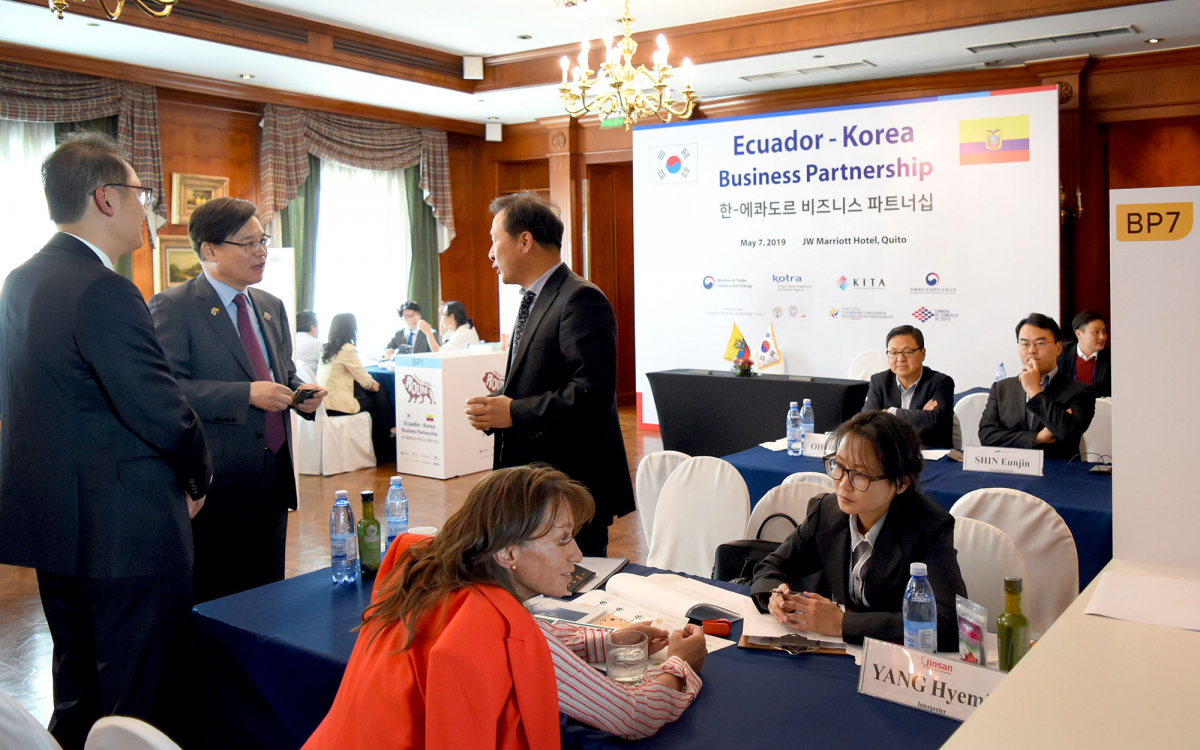 ▲대한무역투자진흥공사(KOTRAㆍ코트라)는 7일(현지 시간) 에콰도르 키토에서 ‘한-에콰도르 비즈니스 파트너십’ 행사를 열었다.(사진 제공=대한무역투자진흥공사)
