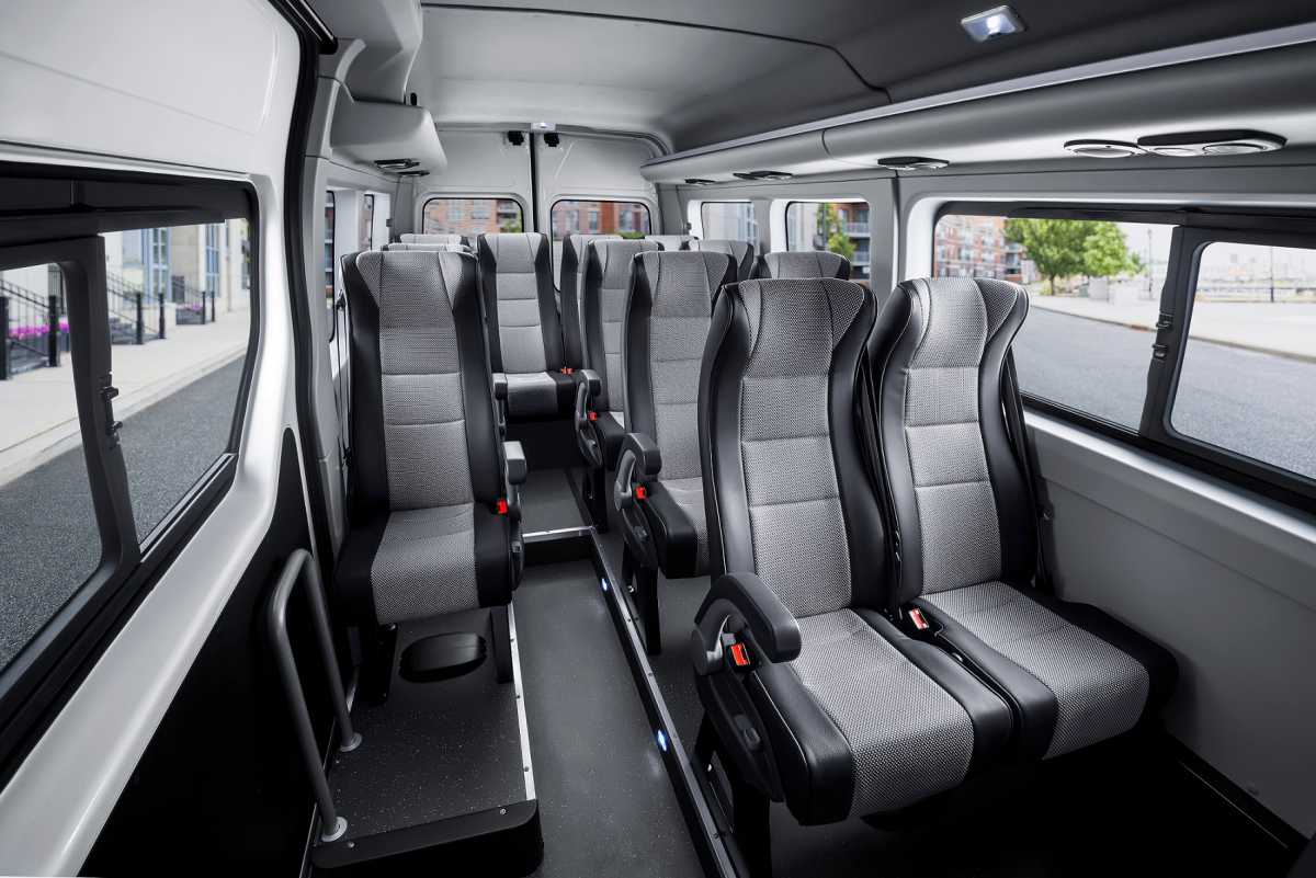 ▲르노 마스터 버스 실내. (사진제공=르노삼성)