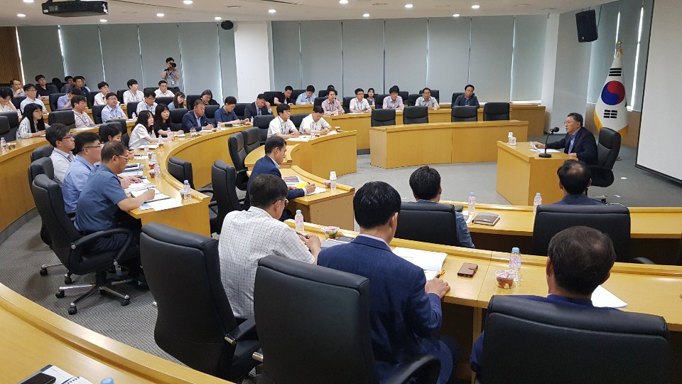 ▲한국농어촌공사는 5일 본사에서 부장급 직원들을 대상으로 청렴 워크숍을 실시했다.(출처=한국농어촌공사)