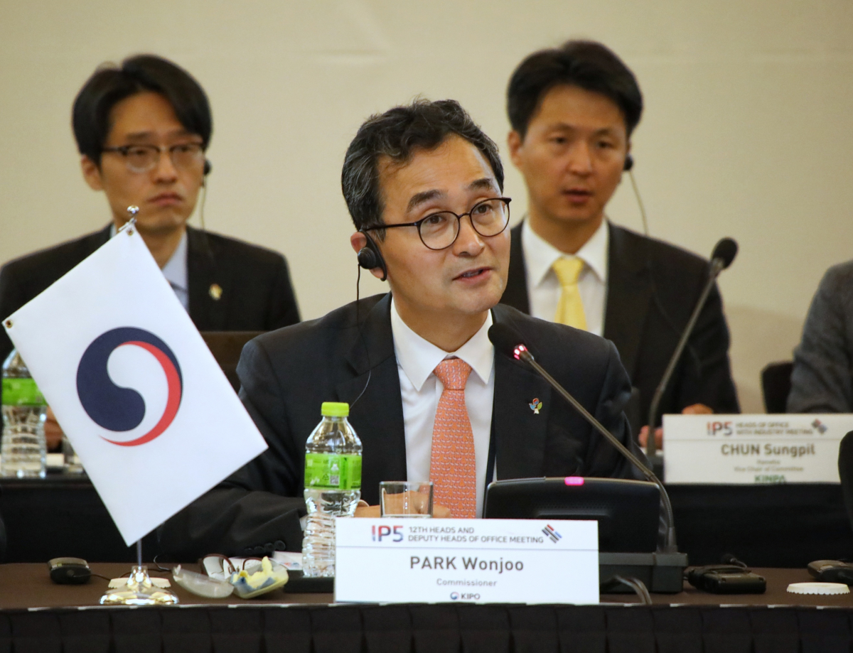 ▲박원주 특허청장이 12일 인천 송도 쉐라톤그랜드인천호텔에서 열린 IP5 청장회의를 주재하고 있다.2019.06.12(뉴시스)