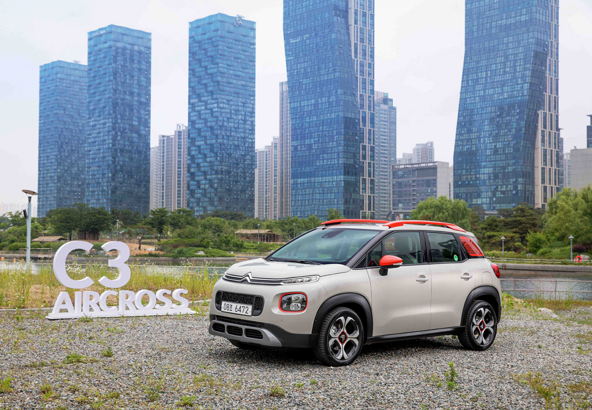 ▲시트로엥이 소형 SUV '뉴 C3 에어크로스'를 25일 공식 출시하고 판매를 시작했다. (사진제공=시트로엥)