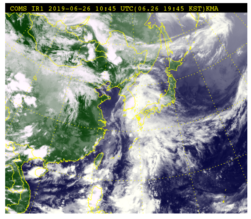 ▲26일 오후 7시45분 기준 천리안 기상위성 영상(출처= 기상청 홈페이지 캡처.)