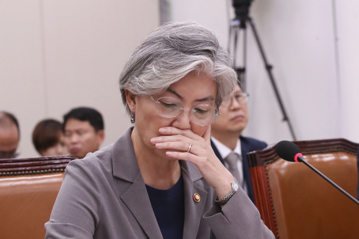 ▲강경화 외교부 장관이 30일 국회에서 열린 외교통일위원회 전체회의에 참석해 있다. (연합뉴스)