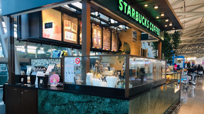 ▲인천국제공항 제1여객터미널 3층에 위치한 인천공항출국점. (사진제공=스타벅스코리아 공식 홈페이지)