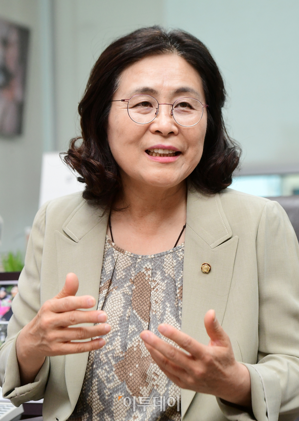 ▲유 의원은 '포용적 사회안전망강화를 위한 특별위원회' 위원장을 맡게 됐다. 그는 복지 정책의 중요성을 강조하면서 "국가는 공정한 분배에 대한 책임이 있다"고 말했다. 고이란 기자 photoeran@