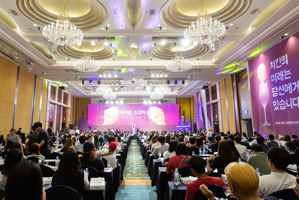 ▲지난해 7월 22일 열린 제2회 배민 치믈리에 자격 시험 현장(사진제공=우아한형제들)