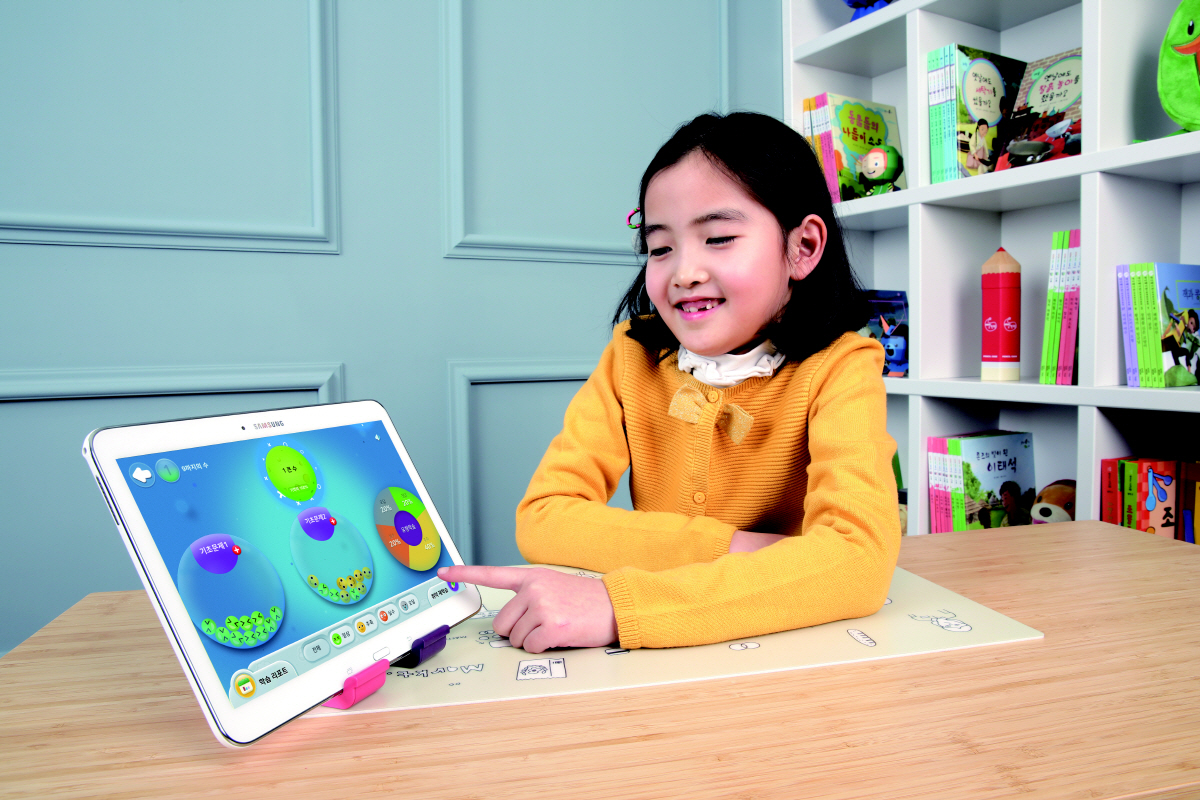 ▲교원 REDPEN AI수학(사진제공=교원그룹)