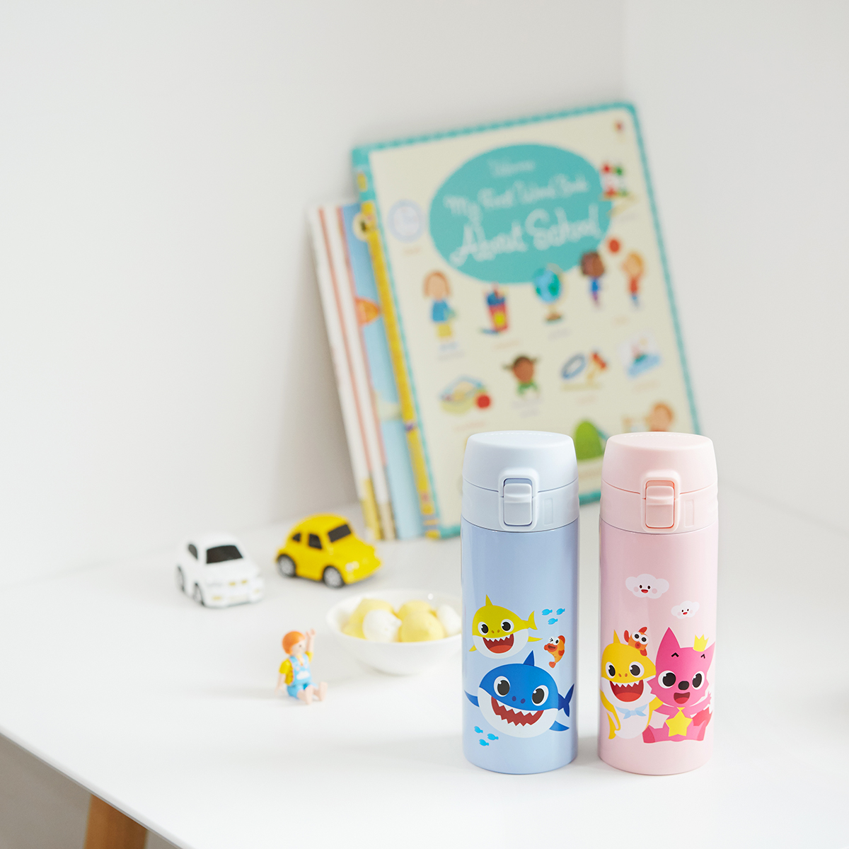 ▲락앤락 핑크퐁 원터치 텀블러(사진제공=락앤락)