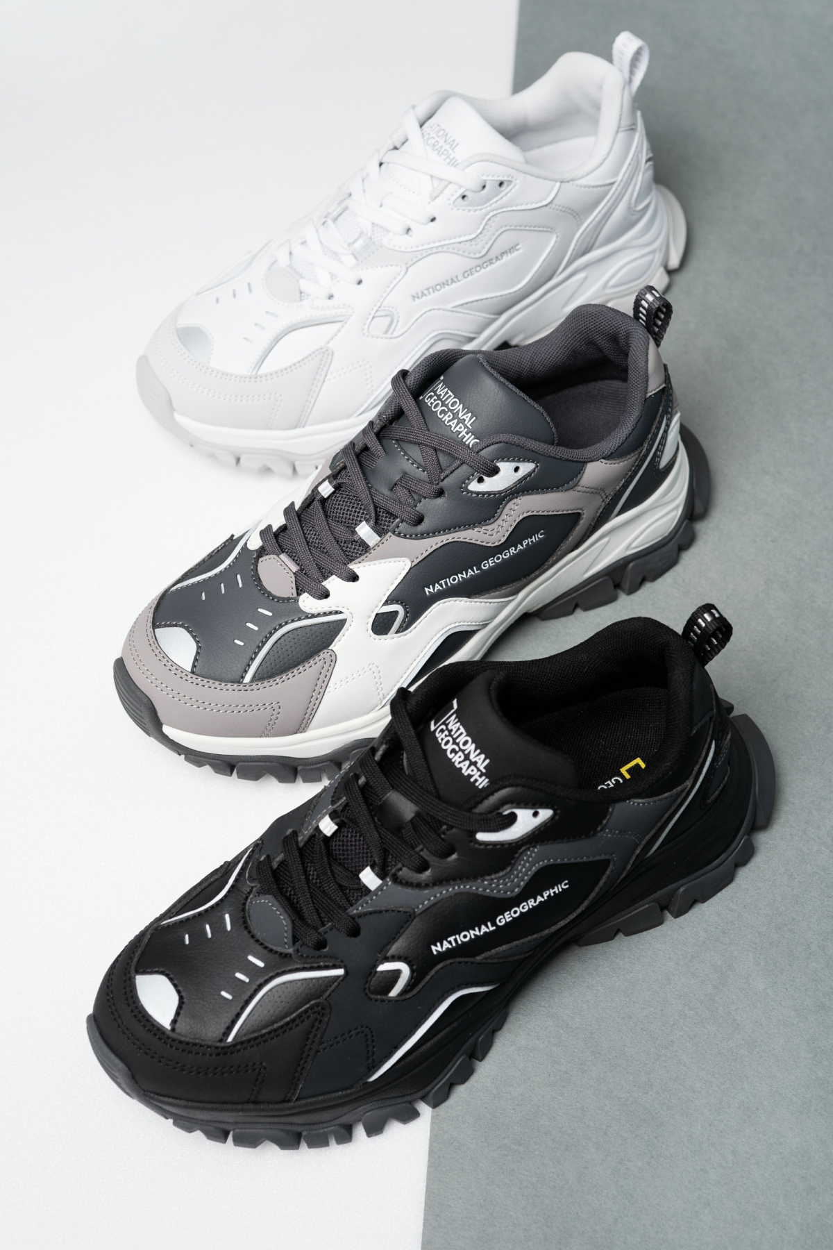 ▲트리핀 다이노(TRIPPIN DINO)(사진제공=롯데백화점)