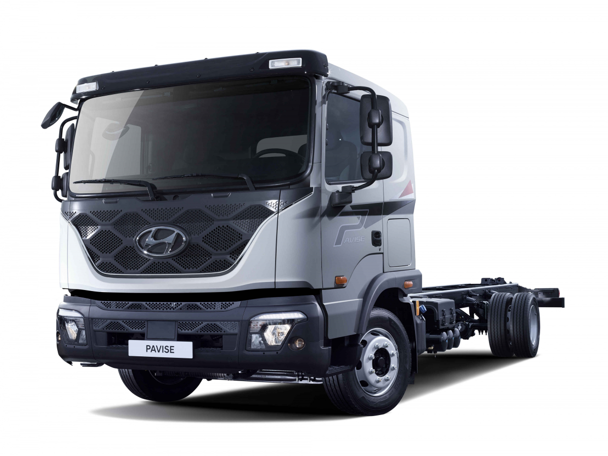 ▲현대차의 준대형 트럭 파비스가 첫선을 보였다. (사진제공=현대차)