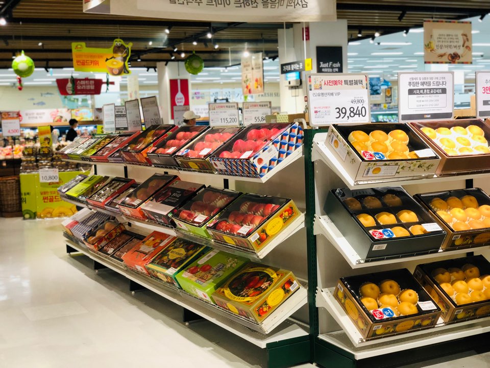 ▲이마트에서는 추석을 앞두고 선물세트 판매에 한창이다. (이재영 기자 ljy403@)