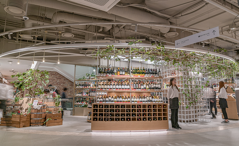 ▲현대백화점 신촌점 식품관.(사진제공=현대백화점)