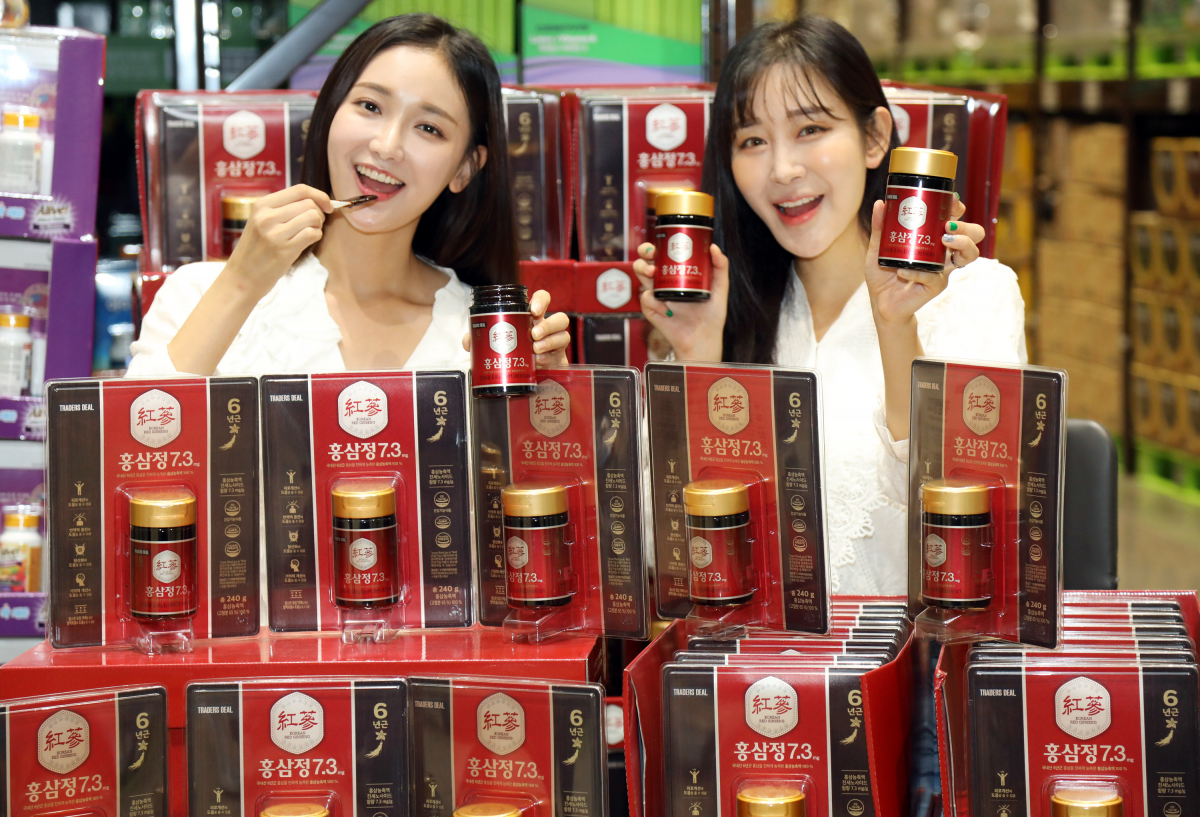 ▲‘트레이더스 딜 6년근 홍삼정7.3(240g)’리뉴얼 출시(이마트트레이더스)