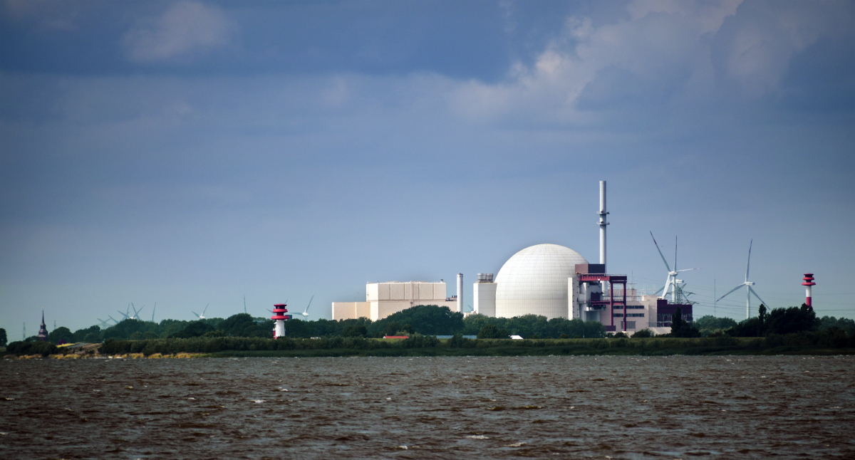 ▲원자력 관련주가 미국이 한국에 중동 지역 원자력발전소를 함께 건설할 것을 제안했다는 보도의 영향으로 상승 마감했다. (게티이미지뱅크)