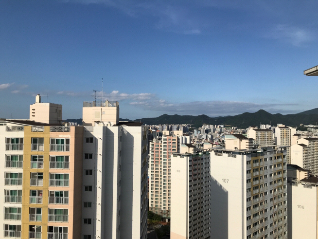 ▲광주광역시 백운동 일대에 들어선 아파트 단지 전경.(사진=구성헌 기자@carlove)