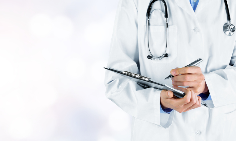 ▲국내 주요 대학교 의대생 중 절반이 고소득층 자녀인 것으로 조사됐다.(게티이미지뱅크)