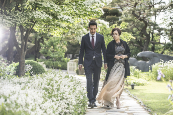 ▲'시크릿 부티크' 장미희, 한정수(사진제공=SBS)