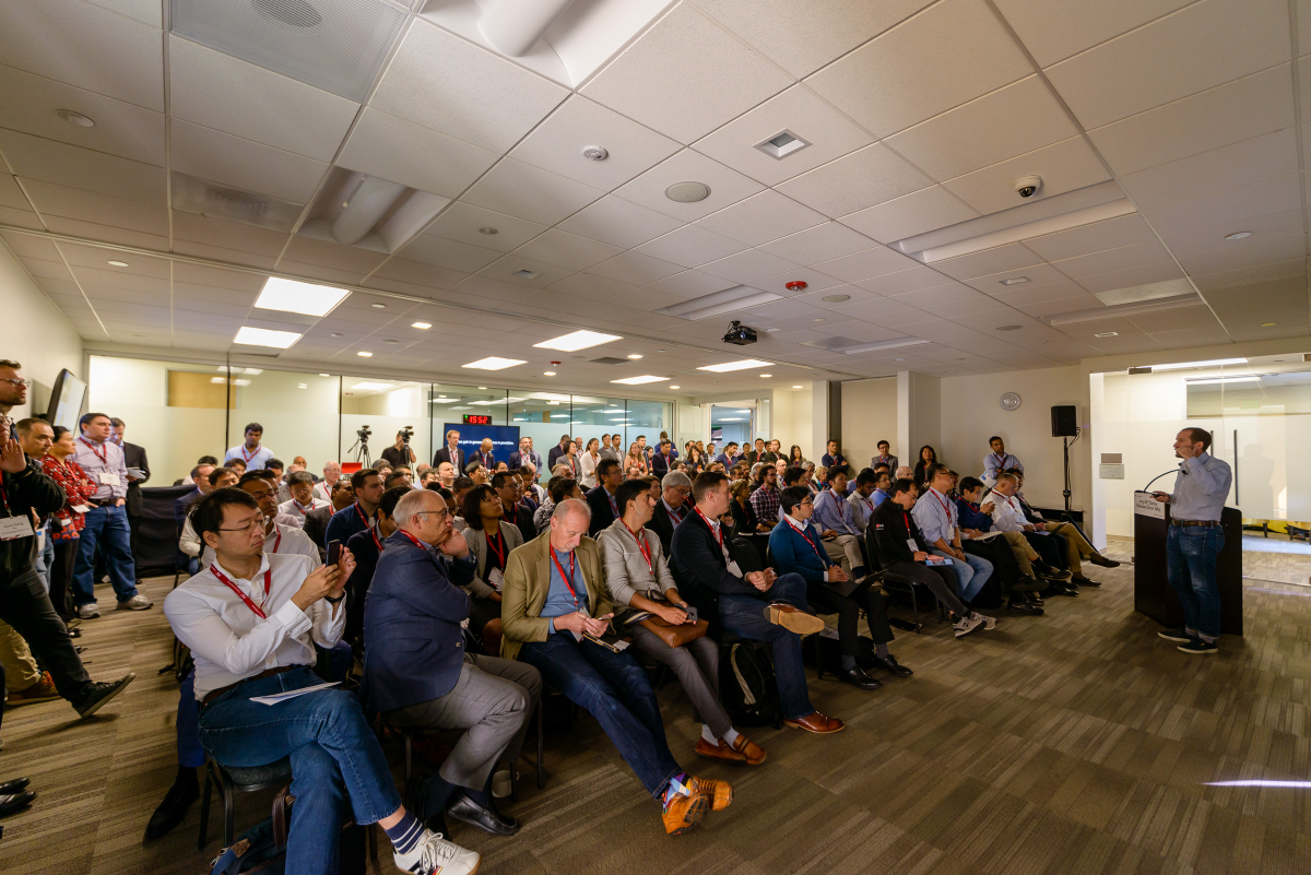 ▲LG가 운영하는 기업 벤처 캐피털인 LG테크놀로지벤처스는 MIT와 10일(현지시간) 미국 실리콘밸리에서 ‘MIT 스타트업 쇼케이스’를 공동 개최했다. (사진제공=LG)