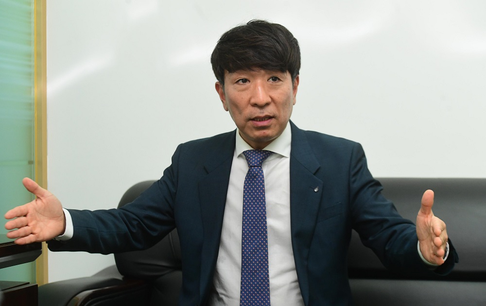 ▲강철 스마트36(스마트삼육) 대표가 14일 서울 금천구 사무실에서 이투데이와 인터뷰를 하고 있다. (고이란 기자 photoeran@)