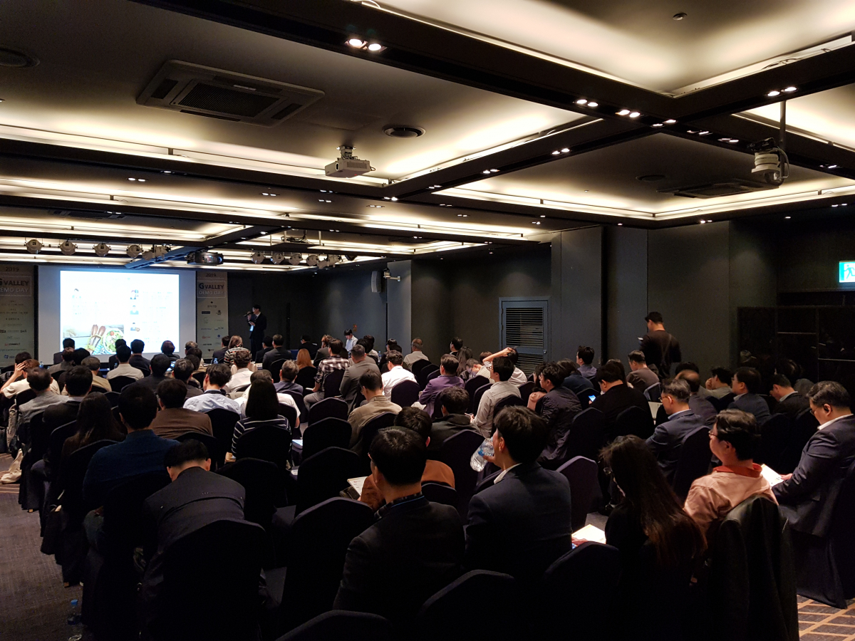 ▲구로 쉐라톤 호텔에서 지밸리(서울디지털밸리) 소재 창업기업을 대상으로 데모데이를 개최하고 있다.(제공=벤처기업협회)