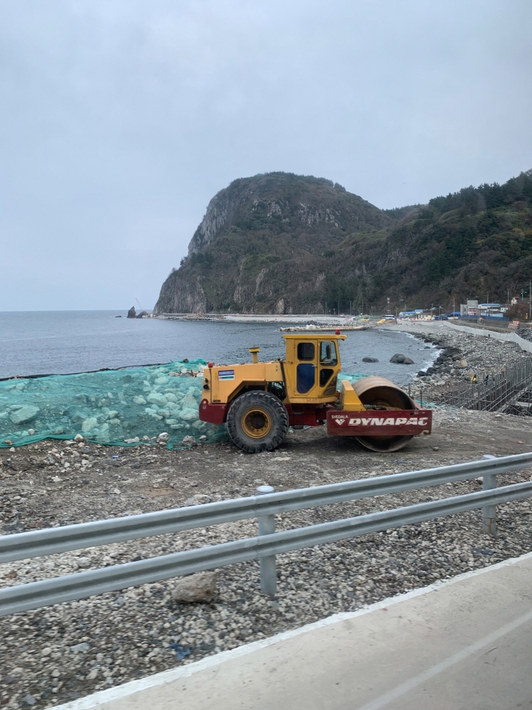 ▲23일 울릉도 곳곳에 각종 공사가 벌어지고 있다. (곽도흔기자@sogood)