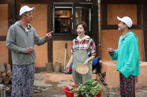 ▲'자연스럽게' 허재, 전인화, 김종민(사진제공=MBN)