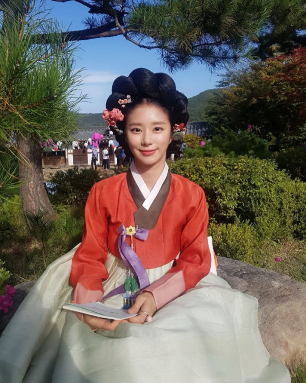 ▲배우 이주빈이 '조선로코 녹두전'을 홍보했다.(이주빈 인스타그램)