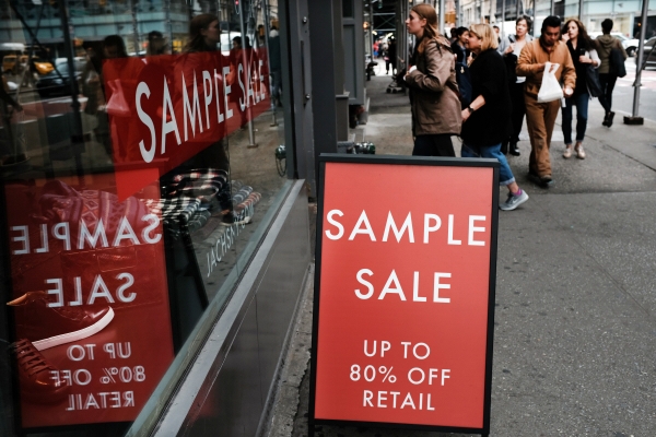 ▲뉴욕 맨해튼의 한 주요 쇼핑 거리. 뉴욕/게티 이미지 AFP연합뉴스.
