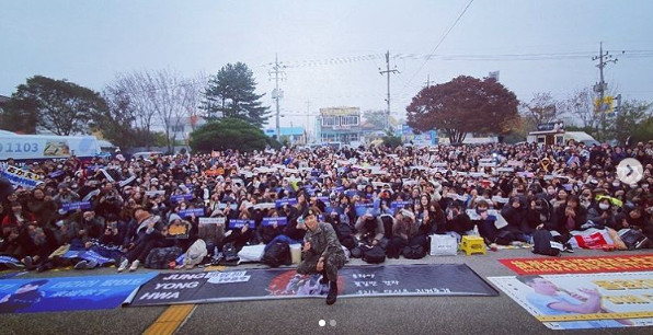 ▲정용화 전역(사진=정용화 인스타그램)