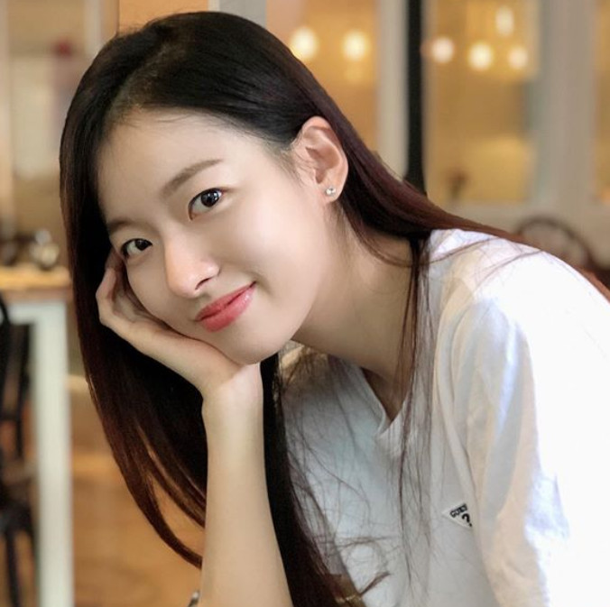 (출처=이시아SNS)