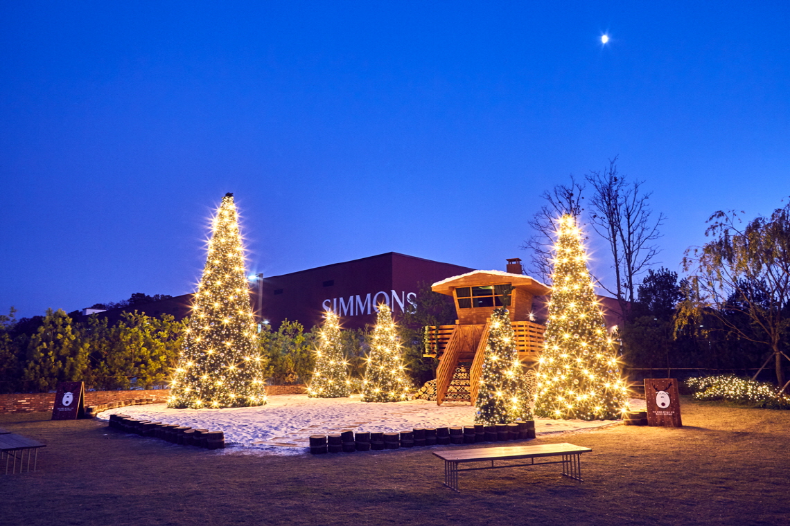 ▲시몬스 테라스 (사진제공=시몬스)