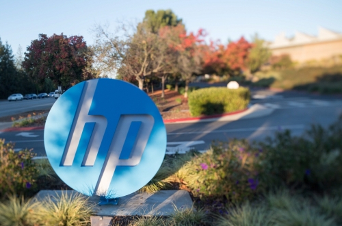 ▲미국 캘리포니아주 팰로앨토에 위치한 휴렛팩커드 (HP) 본사에 기업 로고 표지판이 세워져 있다. 팰로앨토/AFP연합뉴스.
