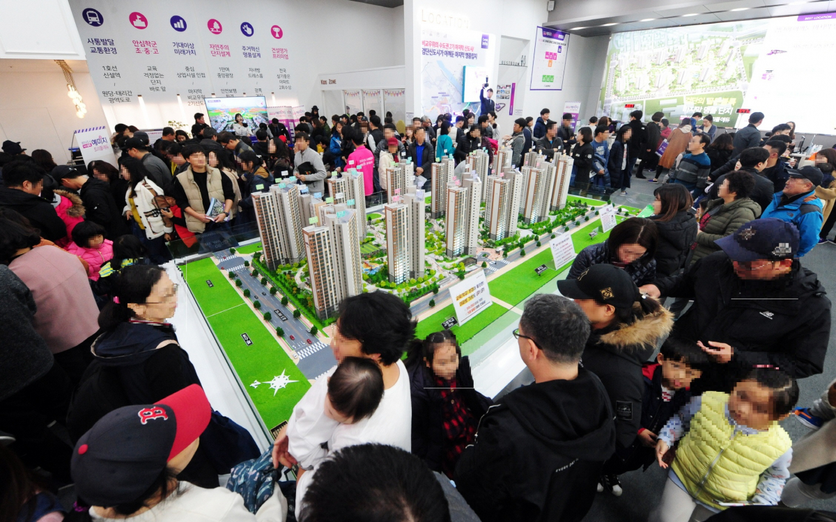 ▲'검단신도시 예미지 트리플에듀’ 견본주택 개관 당시 내부 모습. (사진 제공=금성백조)