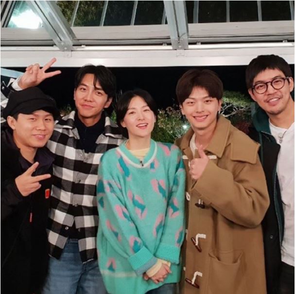 (출처=이영애 인스타그램 캡처 )